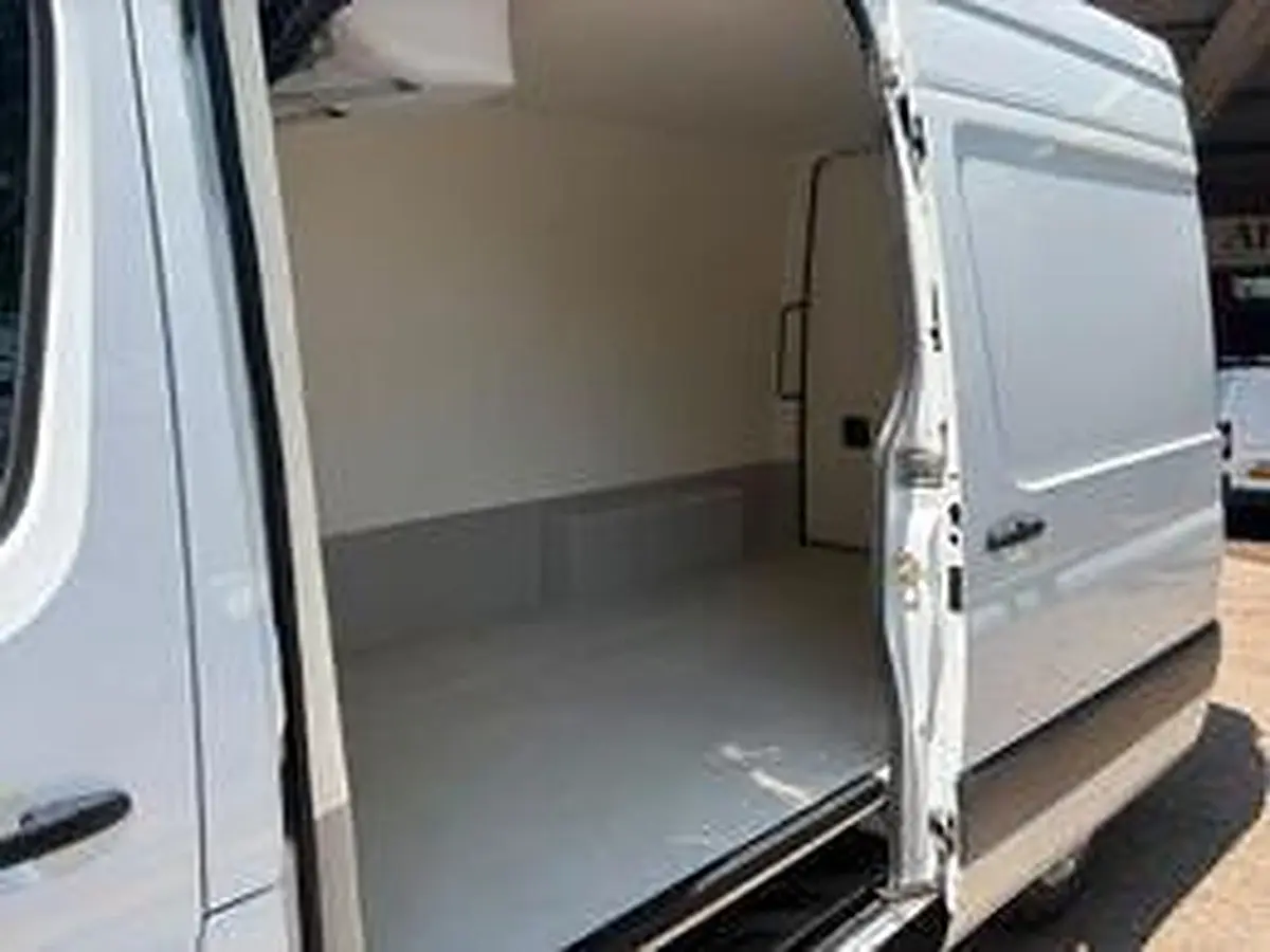 2022 Mercedes-Benz Sprinter, photo 2