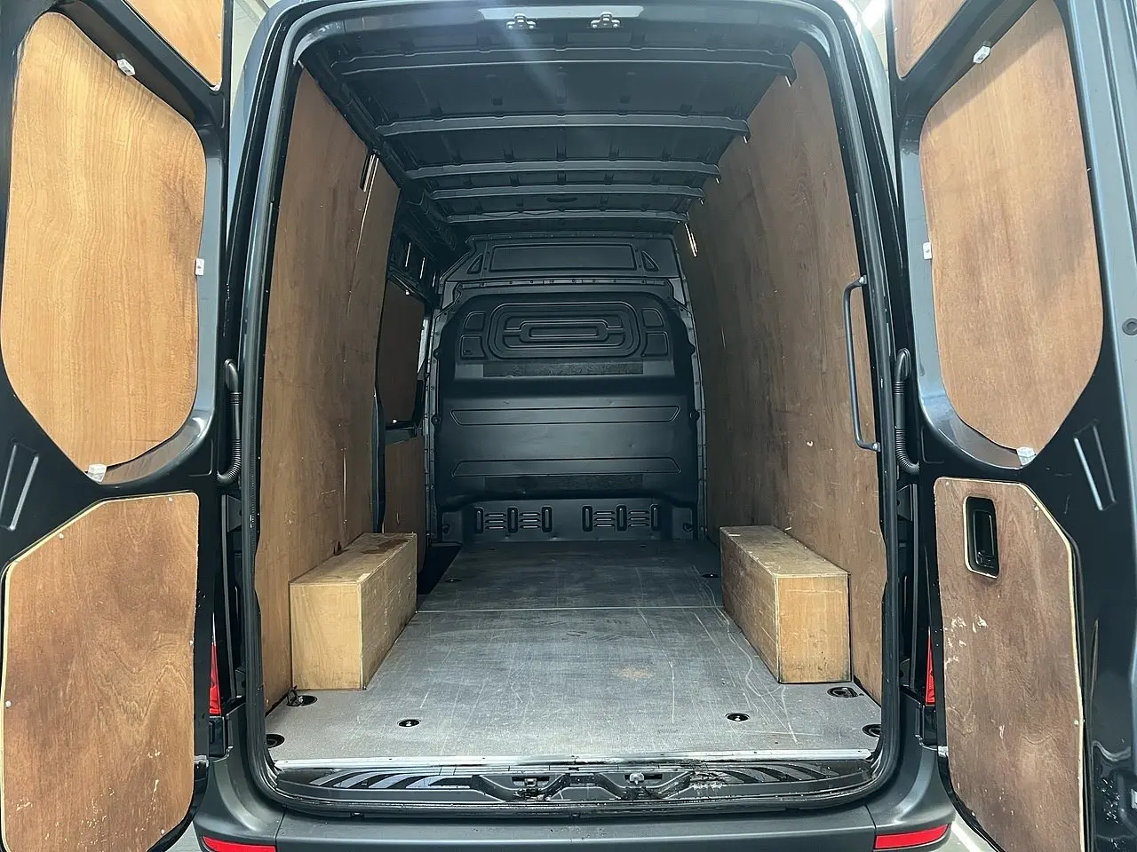 2023 Mercedes-Benz Sprinter, photo 3