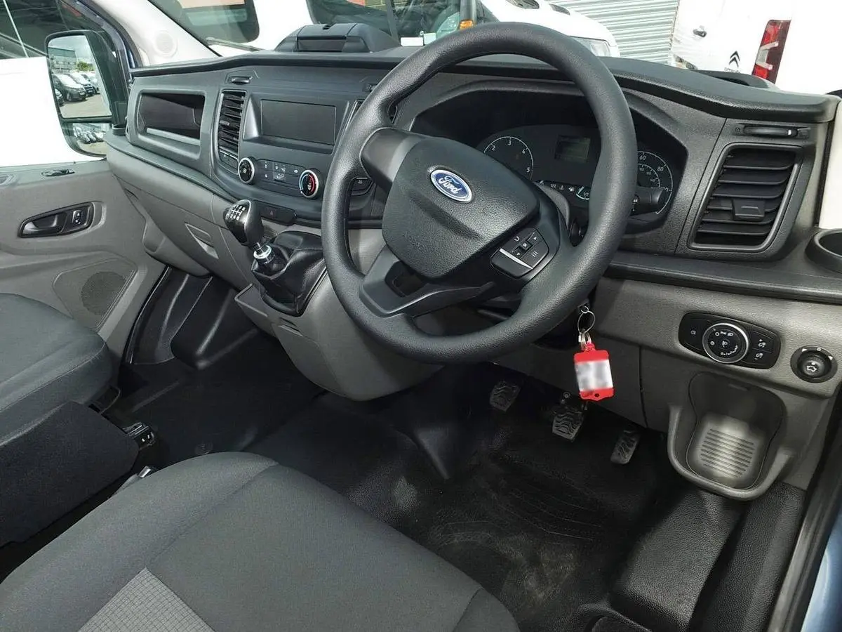 2025 Ford Transit, photo 9
