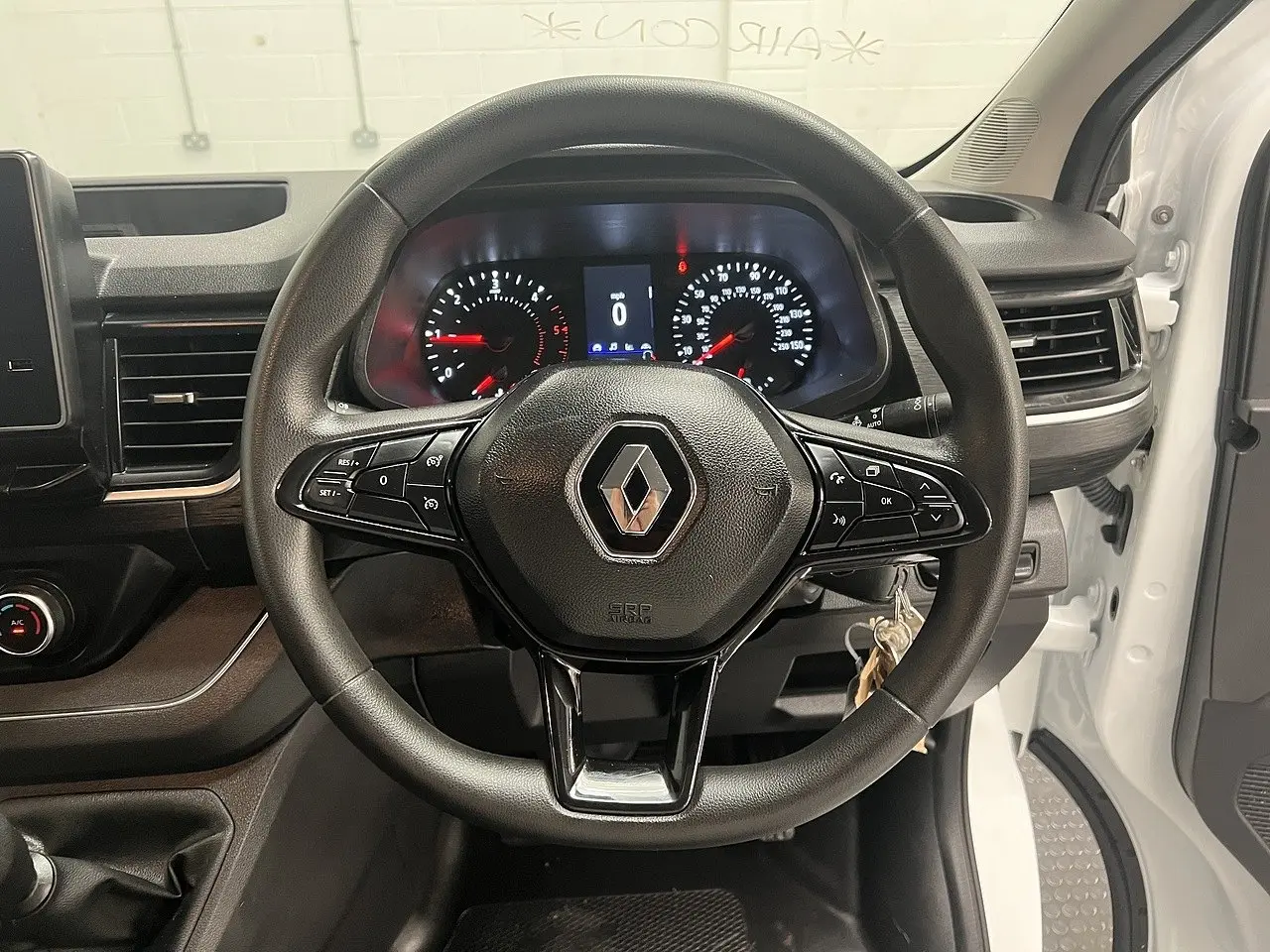 2022 Renault Trafic, photo 9