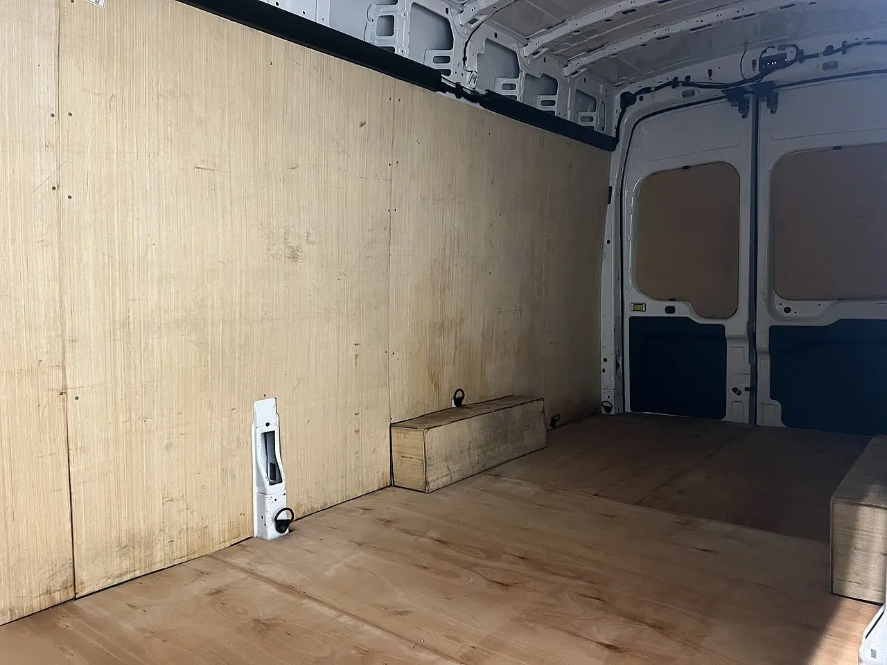 2023 Ford Transit, photo 2