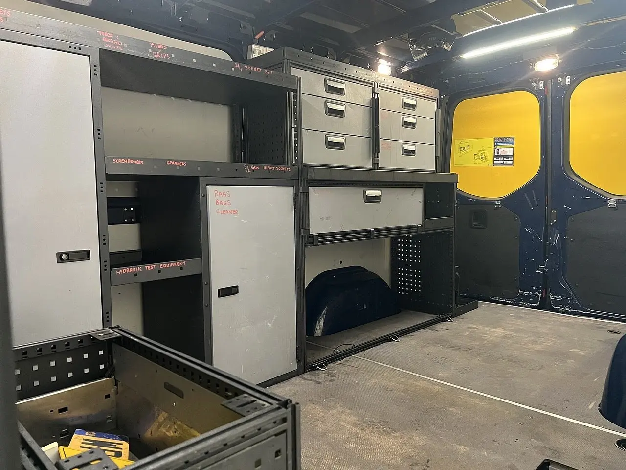 2019 Mercedes-Benz Sprinter, photo 3