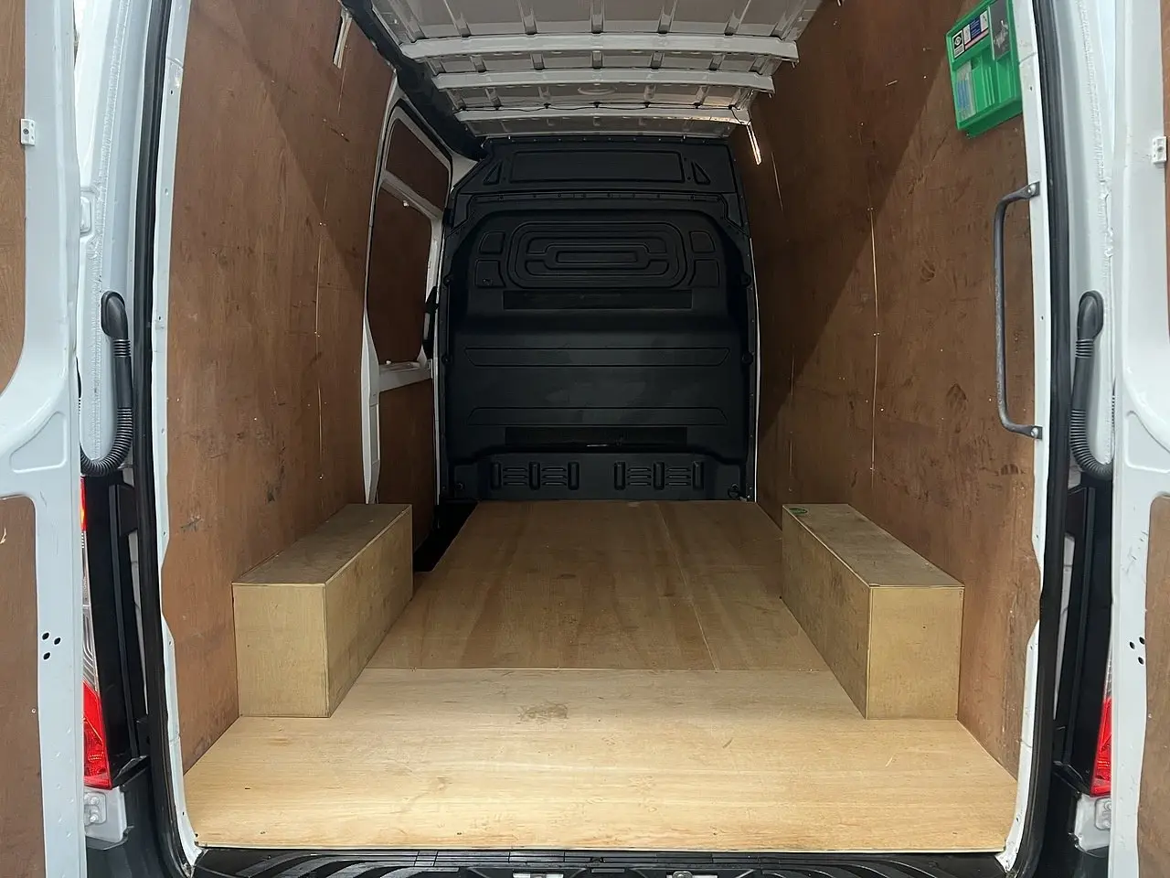2023 Mercedes-Benz Sprinter, photo 3