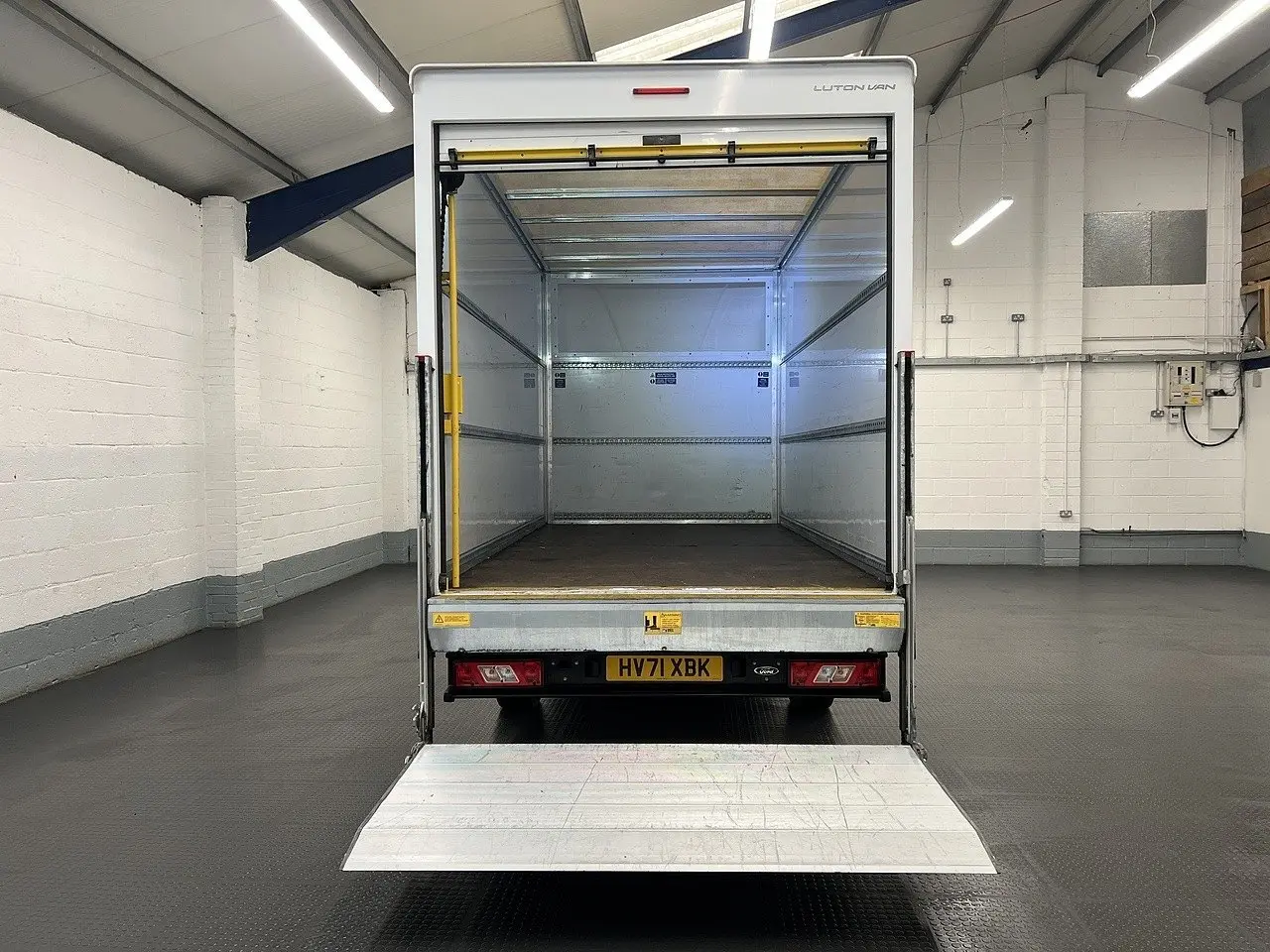 2021 Ford Transit, photo 3