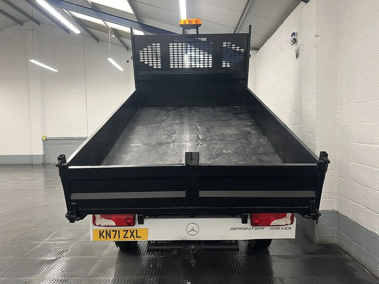 2021 Mercedes-Benz Sprinter, photo 2