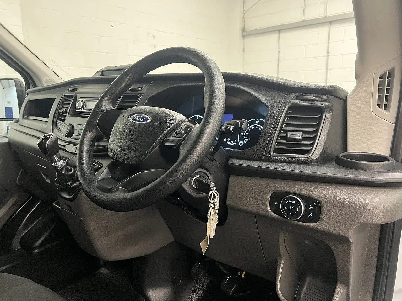 2022 Ford Transit, photo 8