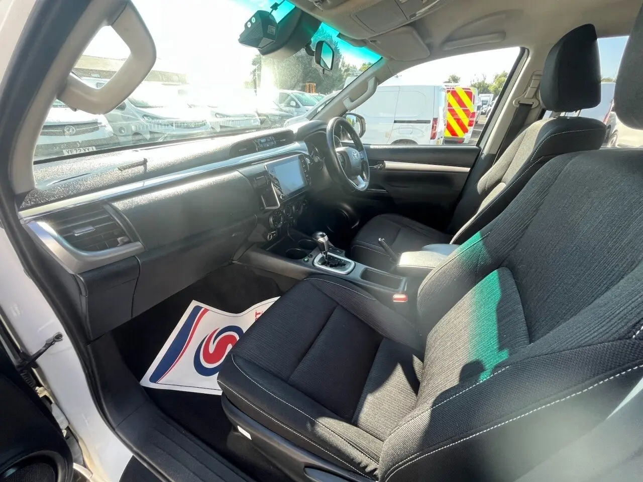 2021 Toyota Hilux, photo 8