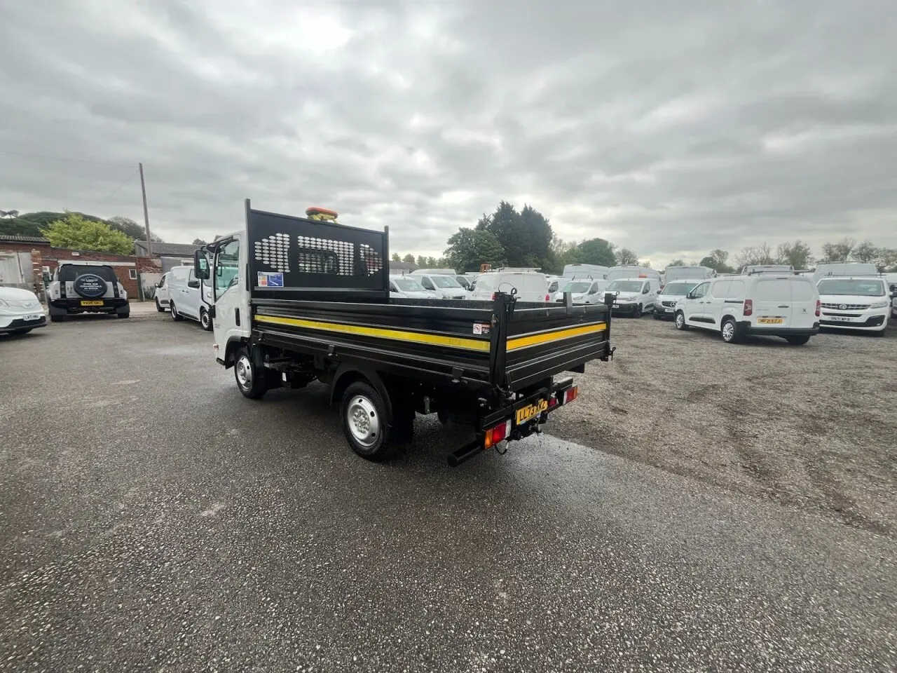 2023 Isuzu Grafter