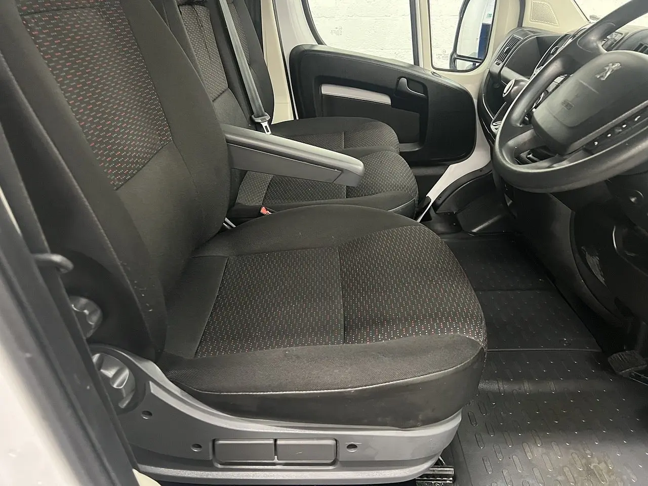 2021 Peugeot Boxer, photo 6