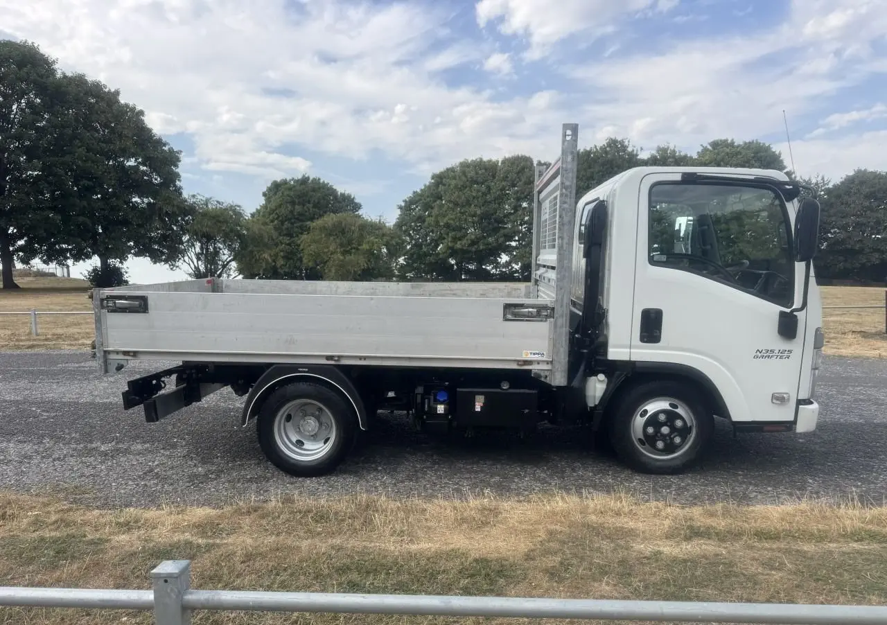 2023 Isuzu Grafter