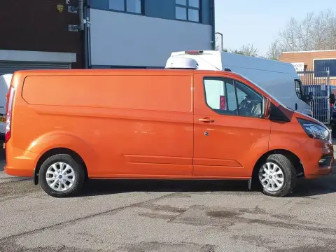 2022 Ford Transit Custom