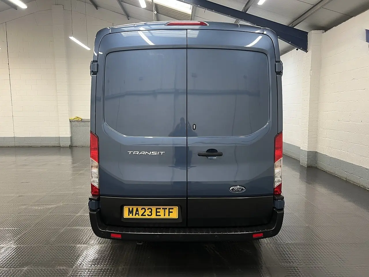 2023 Ford Transit, photo 2
