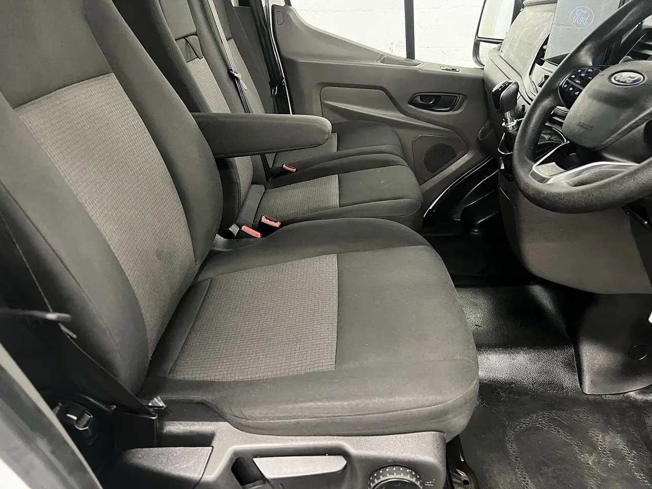 2025 Ford Transit, photo 6