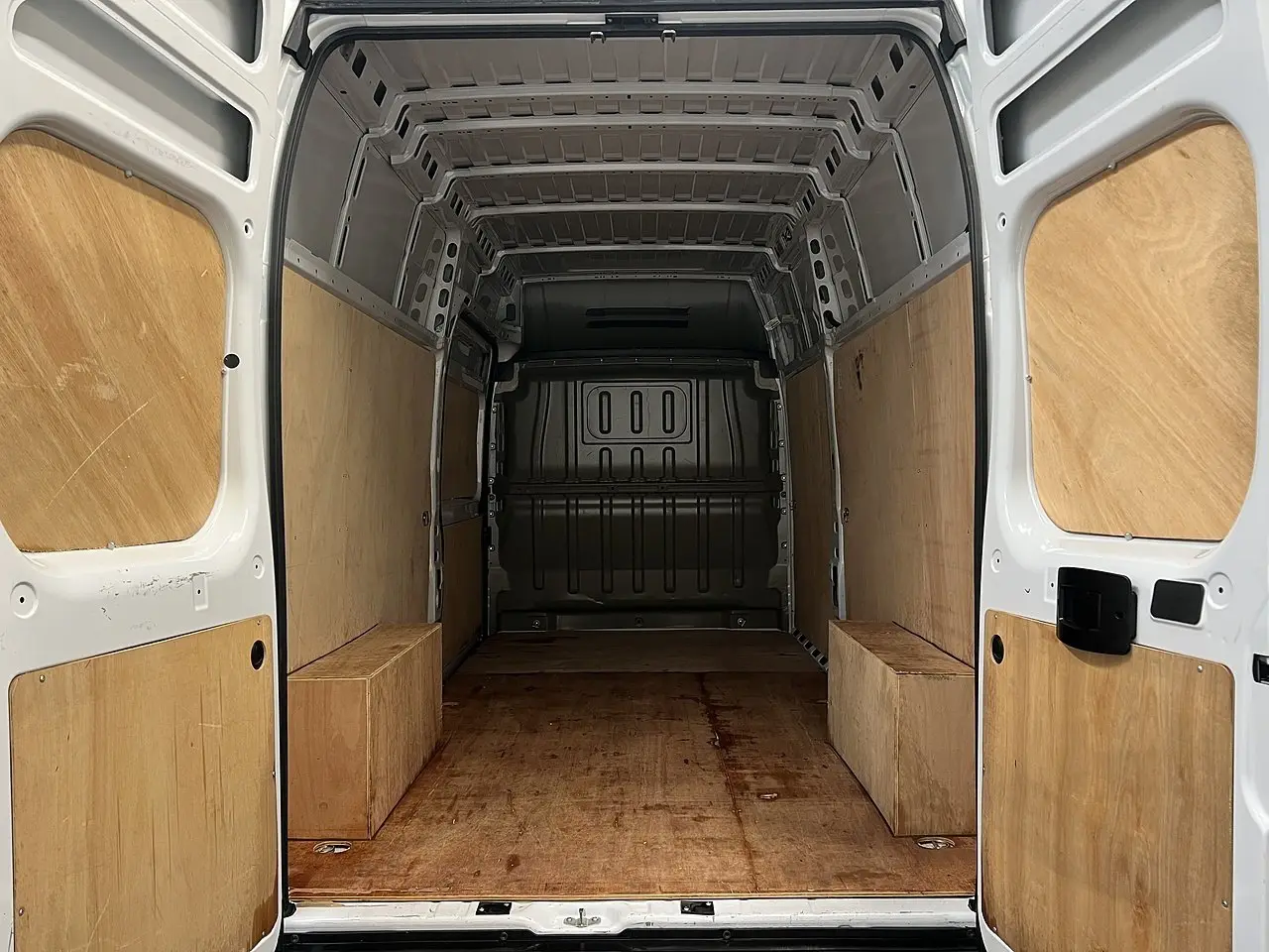 2025 Peugeot Boxer, photo 3