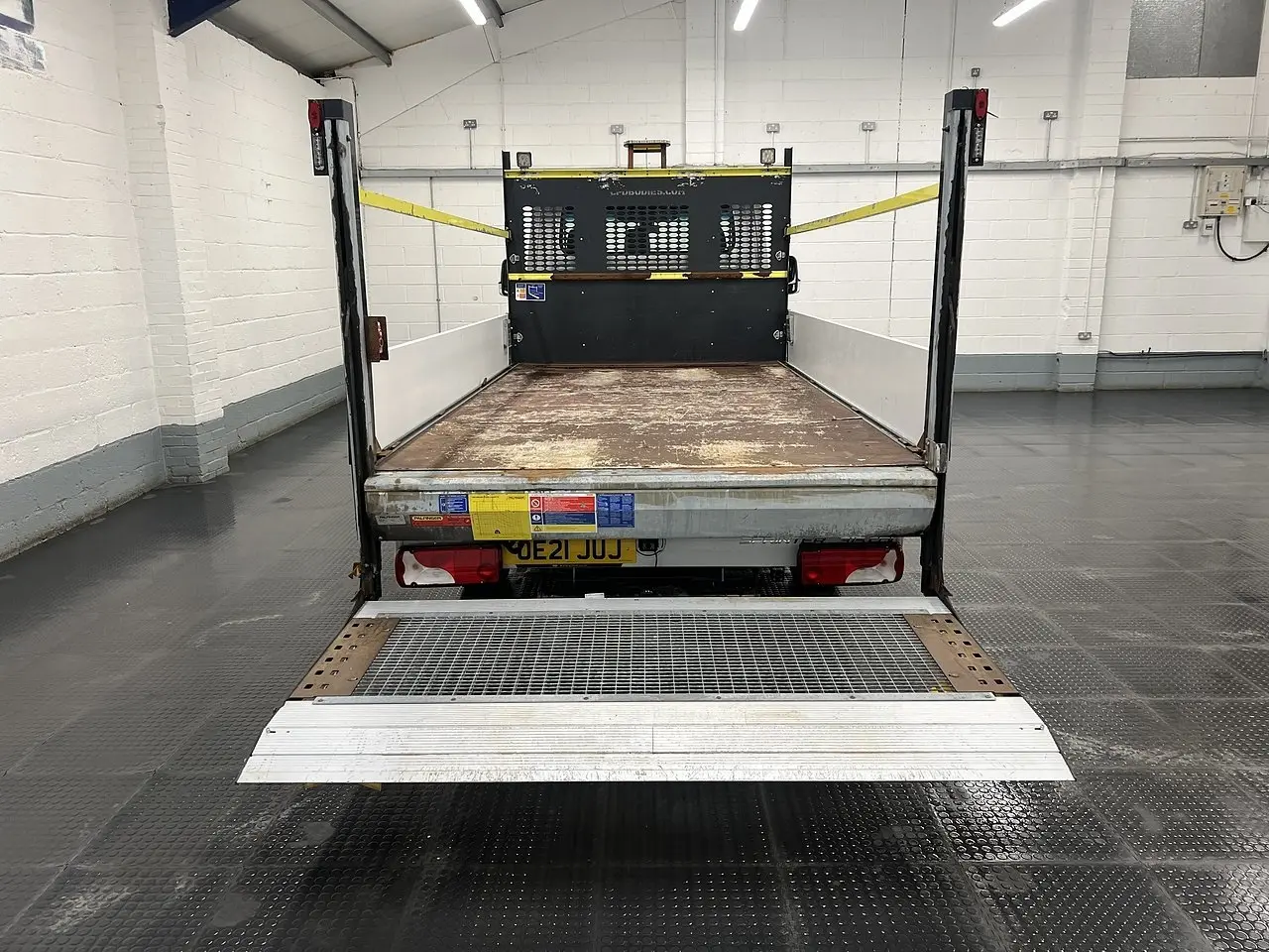 2021 Mercedes-Benz Sprinter, photo 2