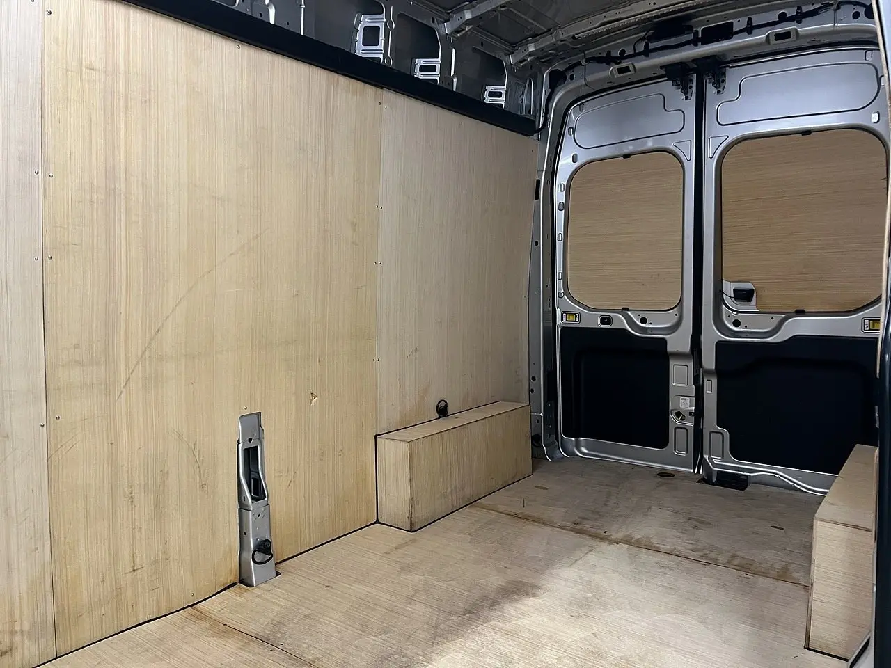 2025 Ford Transit, photo 2