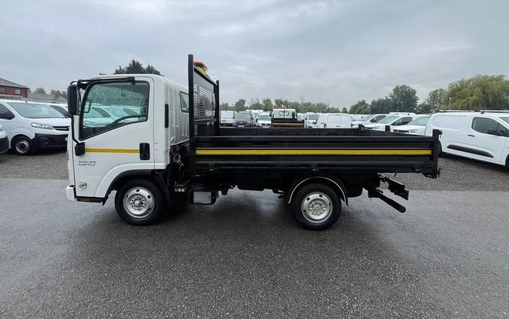 2023 Isuzu Grafter