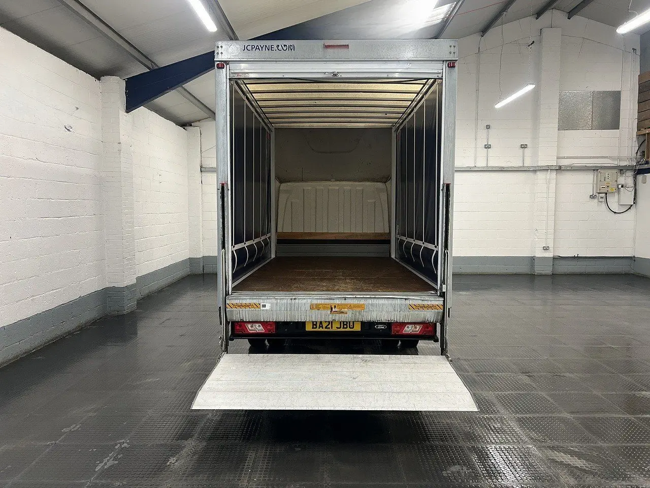 2021 Ford Transit, photo 2