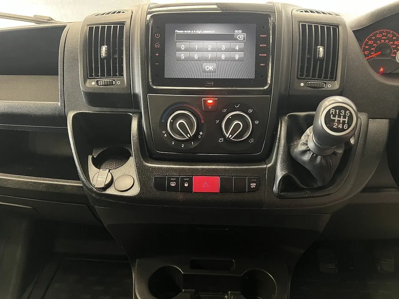 2023 Citroen Relay, photo 5