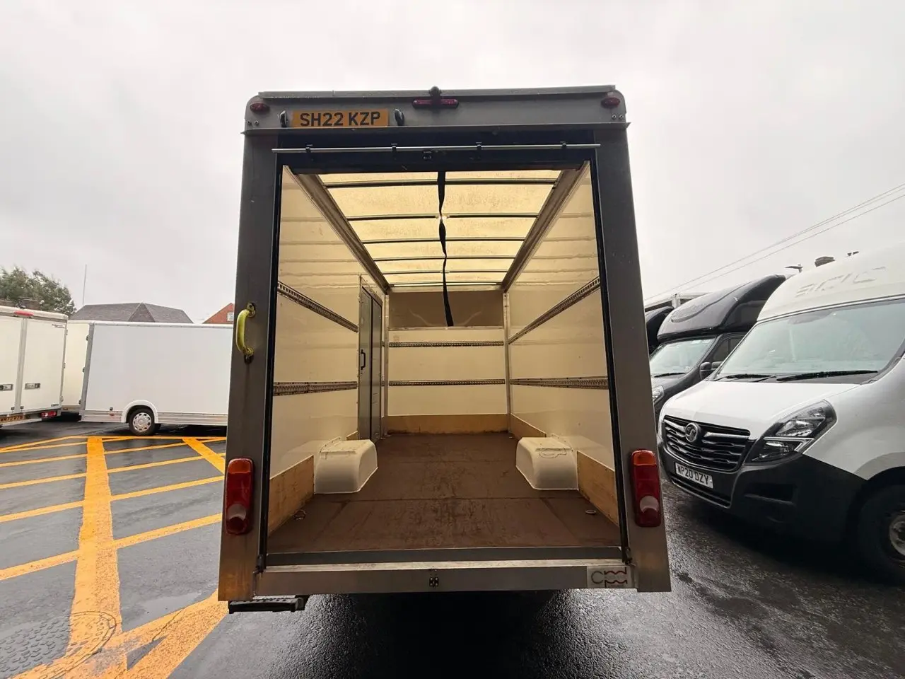2022 Vauxhall Movano, photo 2