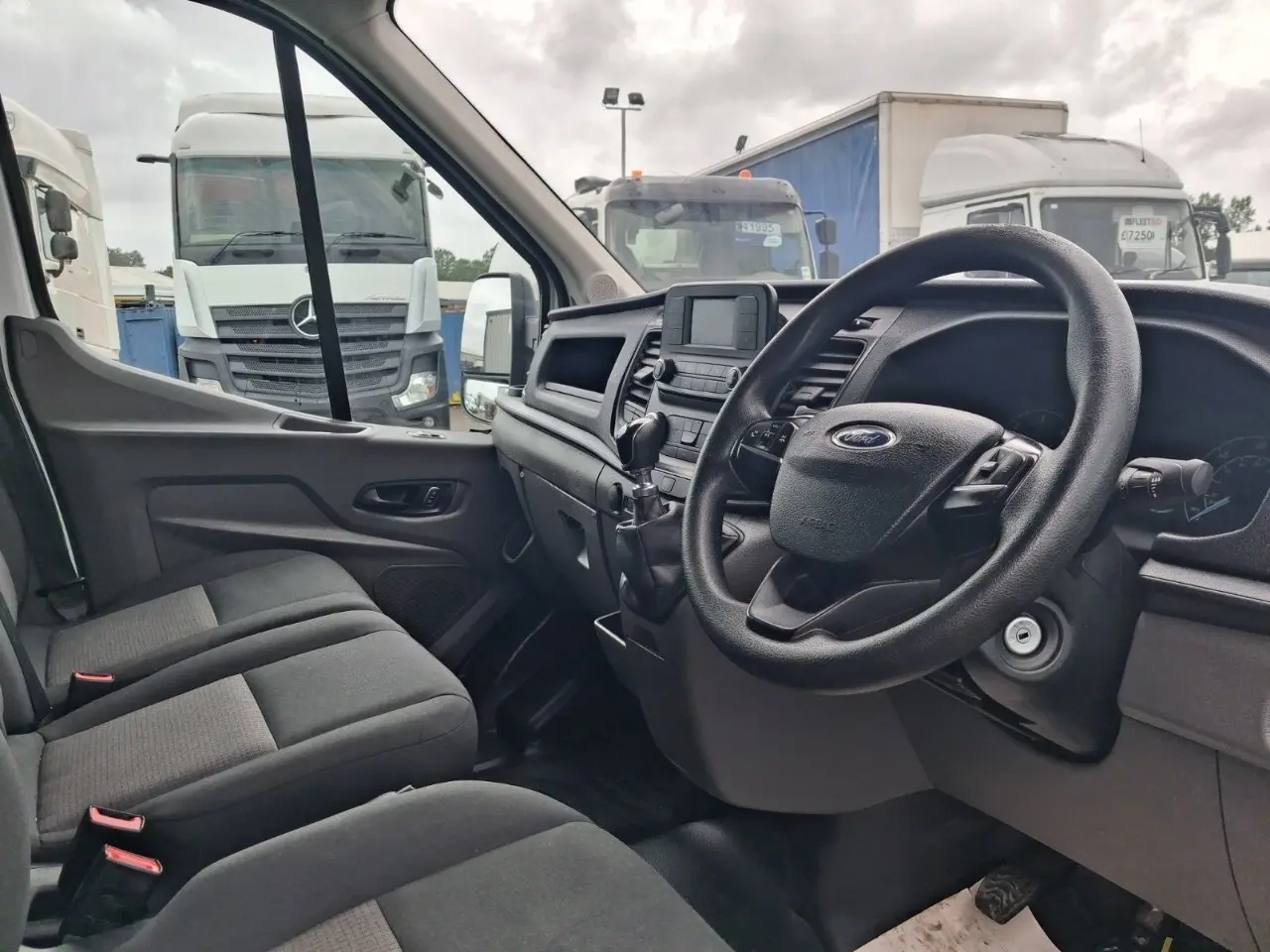 2022 Ford Transit, photo 4