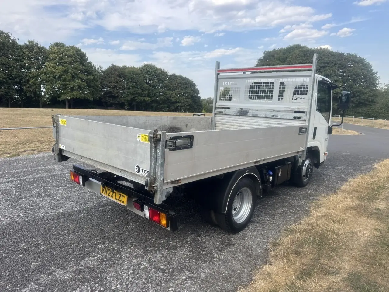 2023 Isuzu Grafter, photo 2