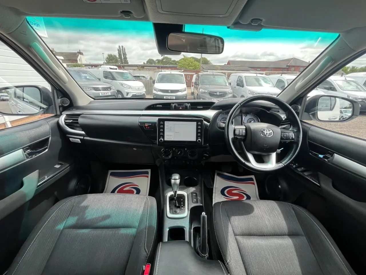 2021 Toyota Hilux, photo 8