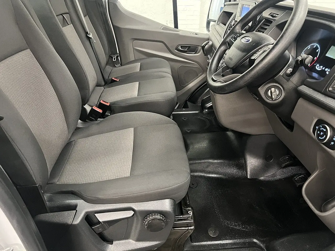 2024 Ford Transit, photo 8