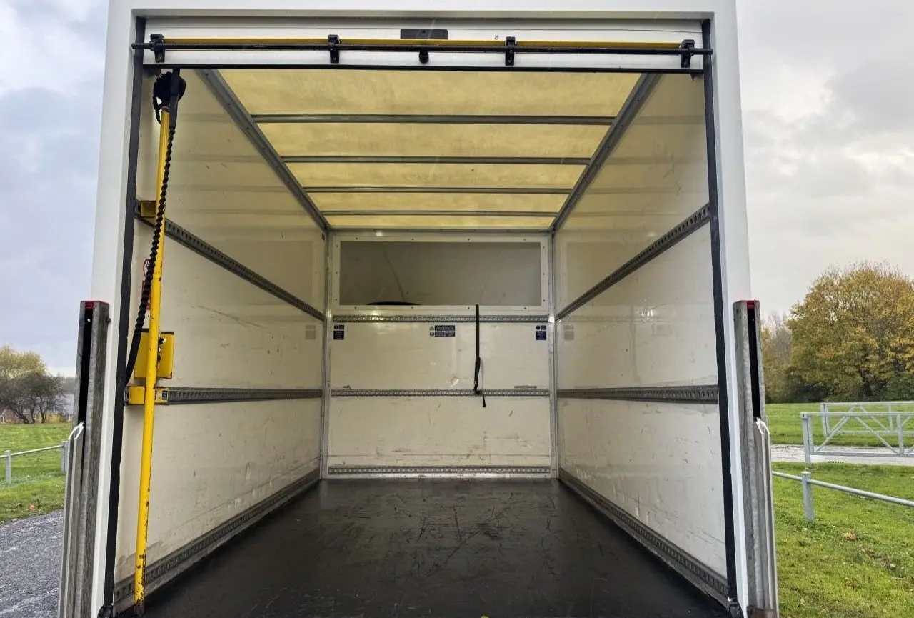 2021 Ford Transit, photo 2