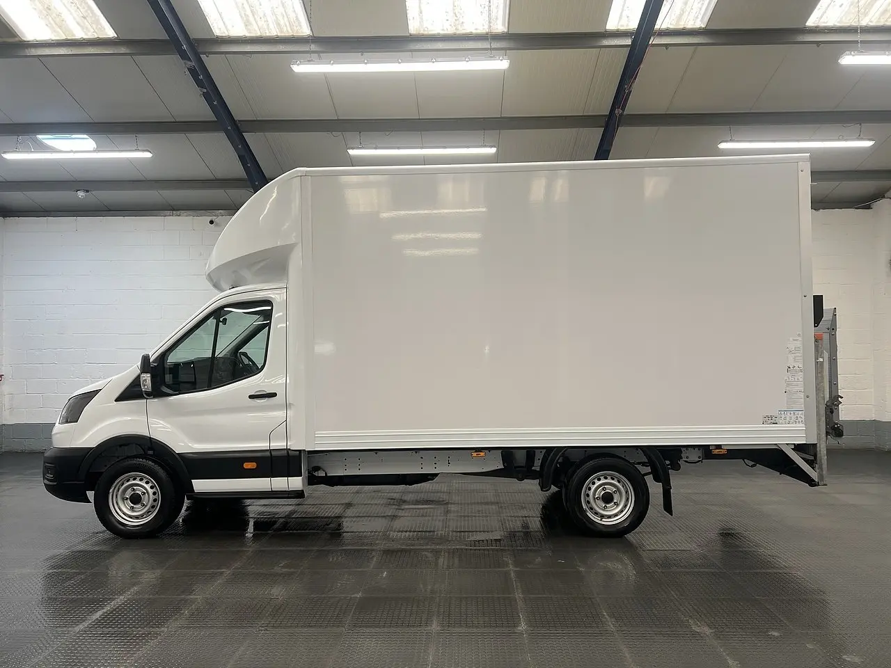 2023 Ford Transit
