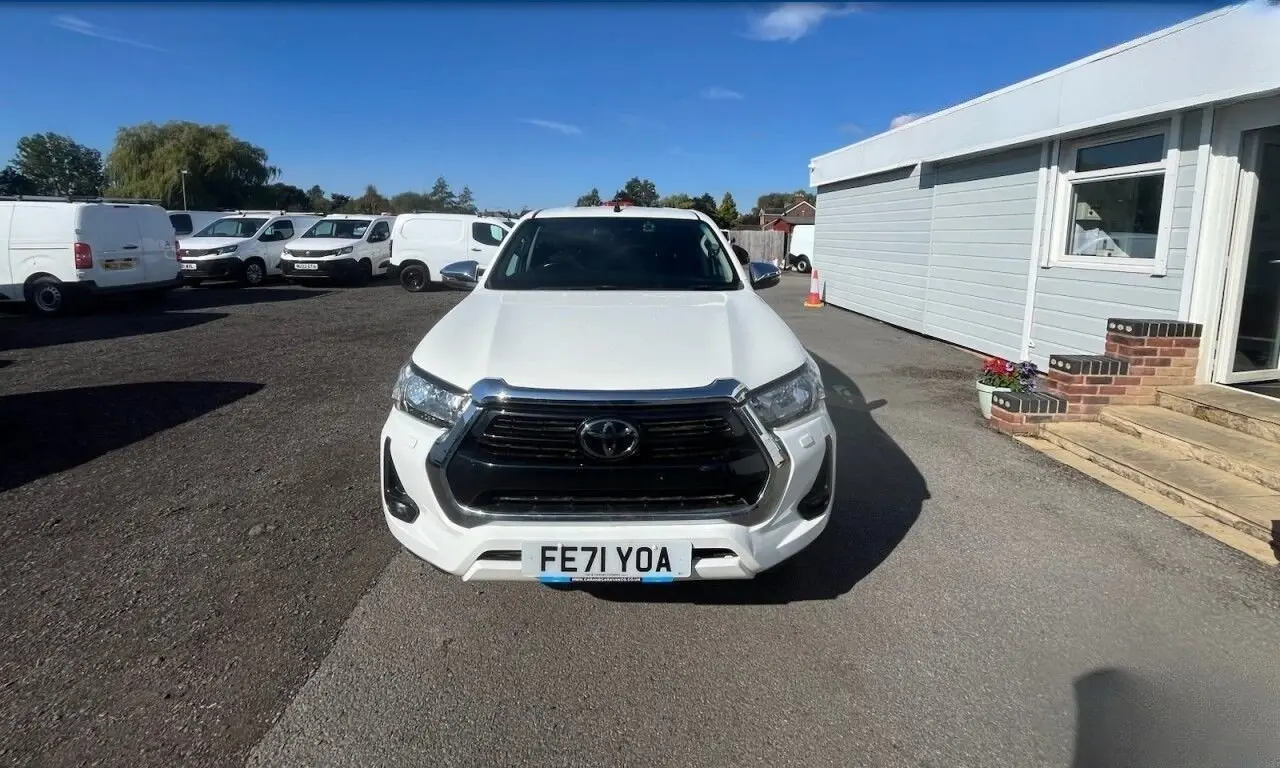 2021 Toyota Hilux, photo 6