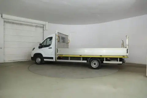 2023 Maxus Deliver 9