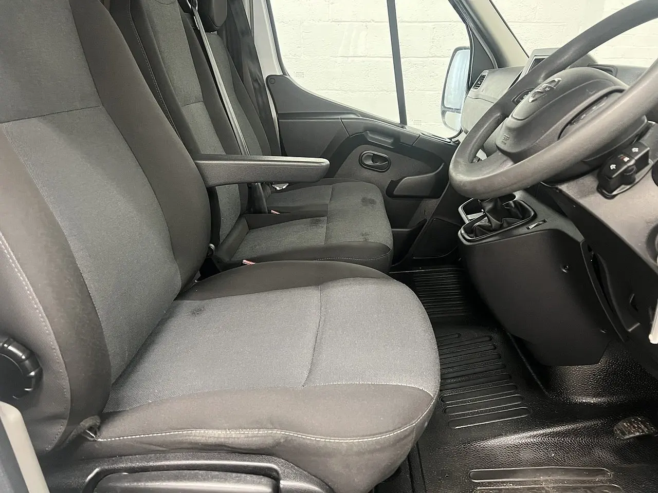 2023 Nissan Interstar, photo 6