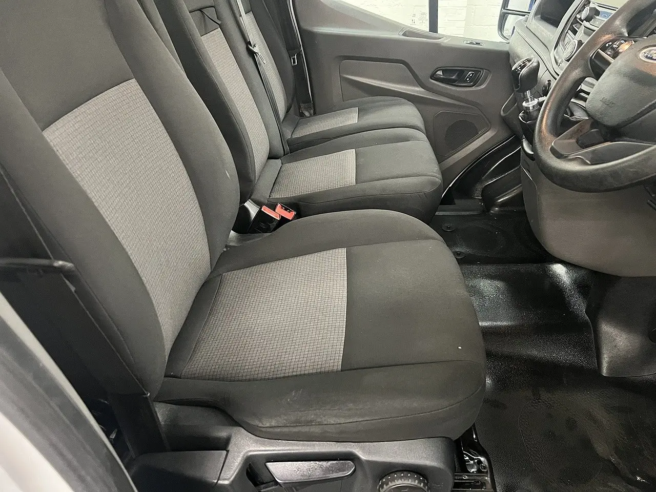2022 Ford Transit, photo 8