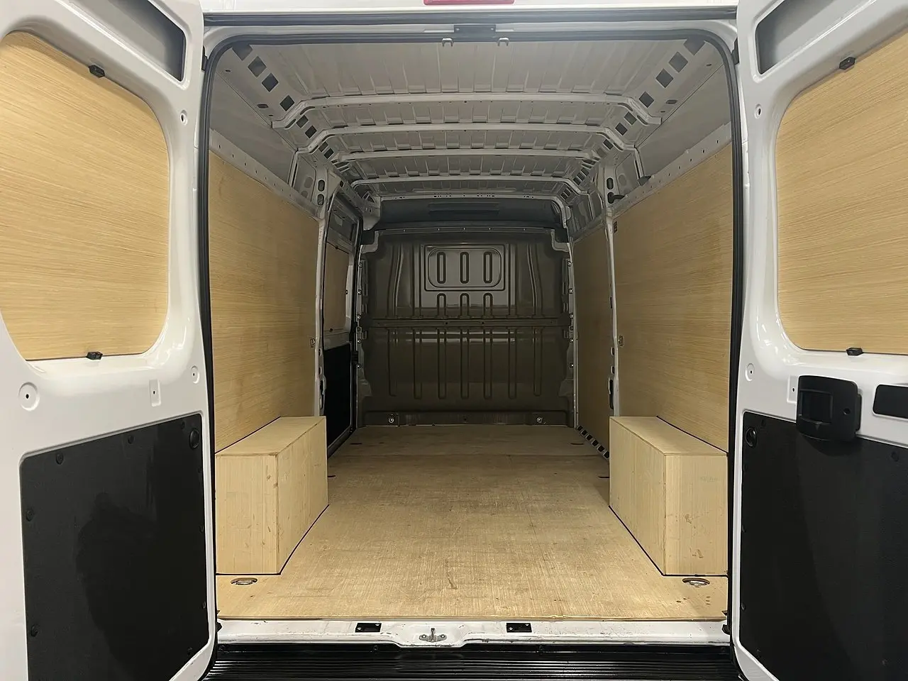 2025 Peugeot Boxer, photo 3