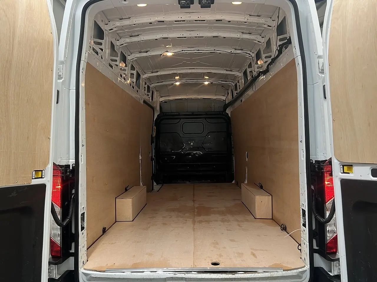 2023 Ford Transit, photo 3