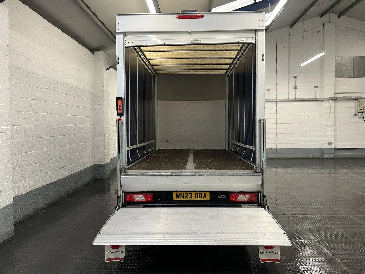2023 Ford Transit, photo 2