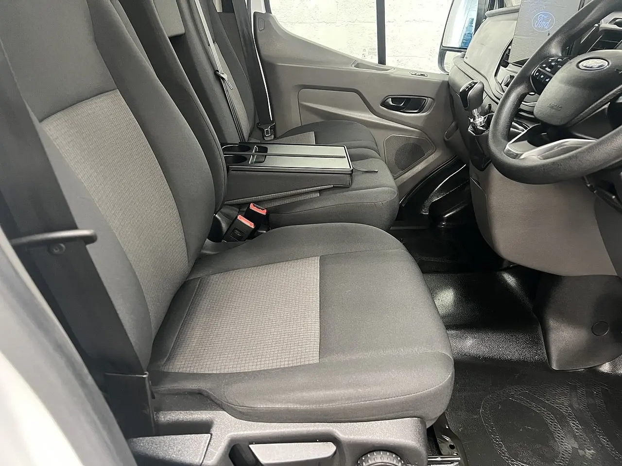 2025 Ford Transit, photo 6