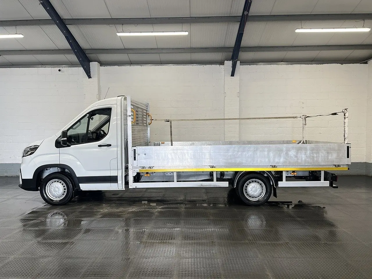 2023 Maxus Deliver 9