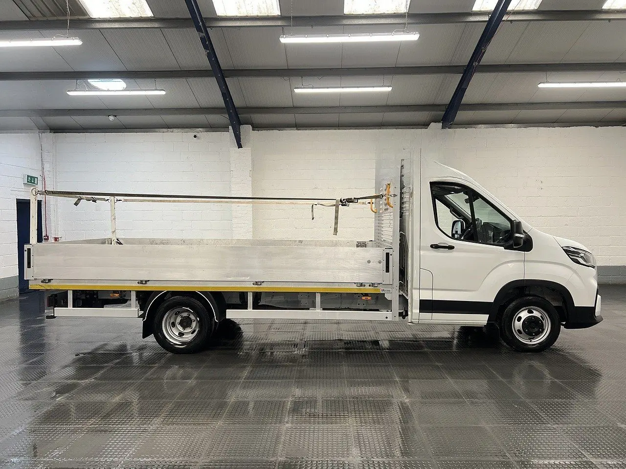 2023 Maxus Deliver 9