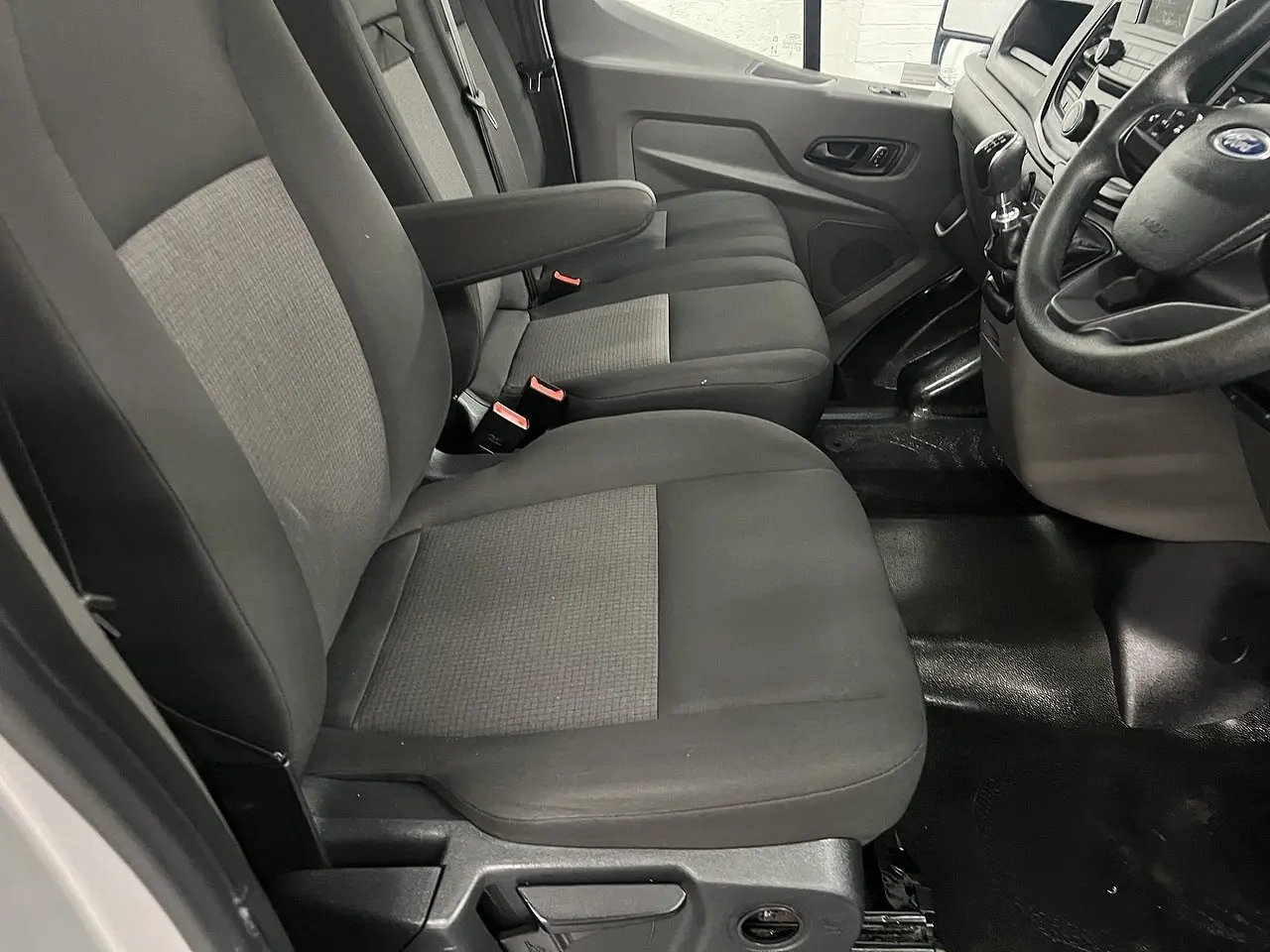 2023 Ford Transit, photo 6