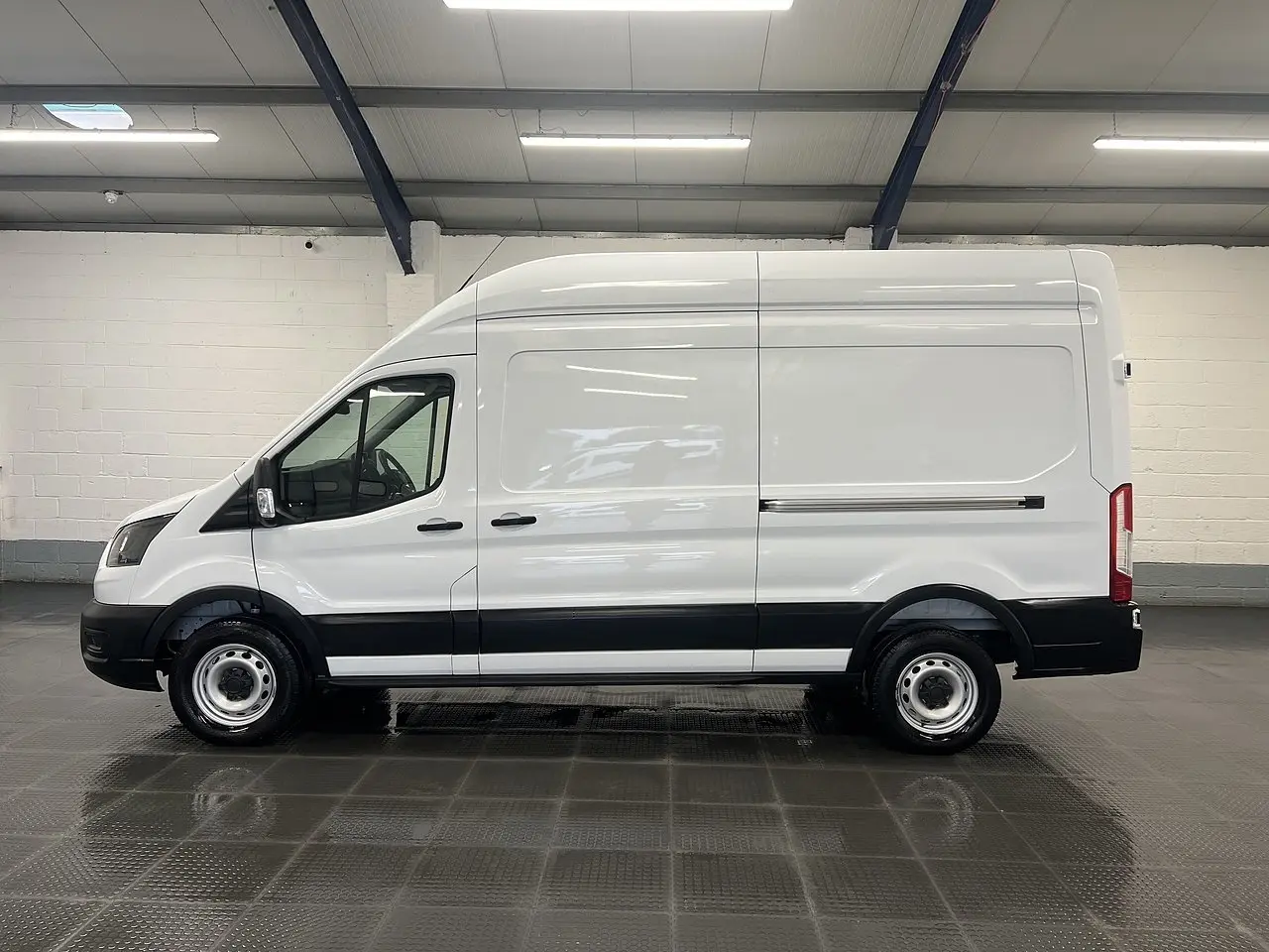 2025 Ford Transit