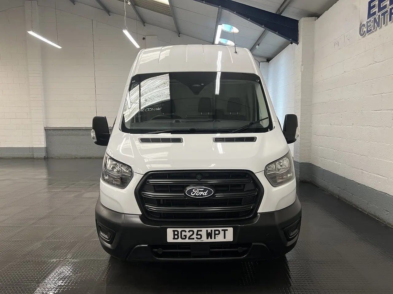 2025 Ford Transit, photo 7