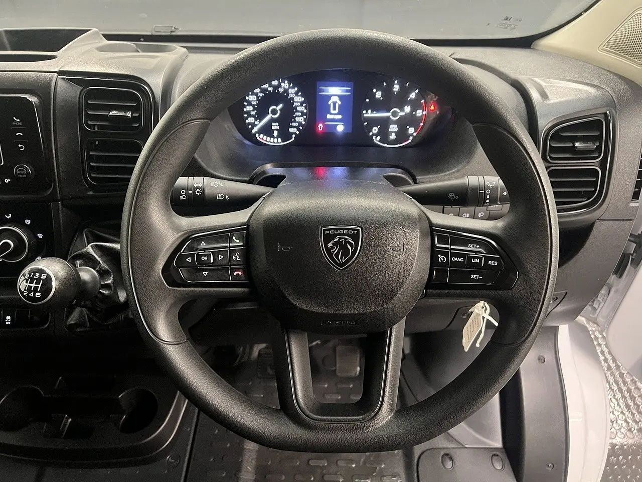 2025 Peugeot Boxer, photo 8