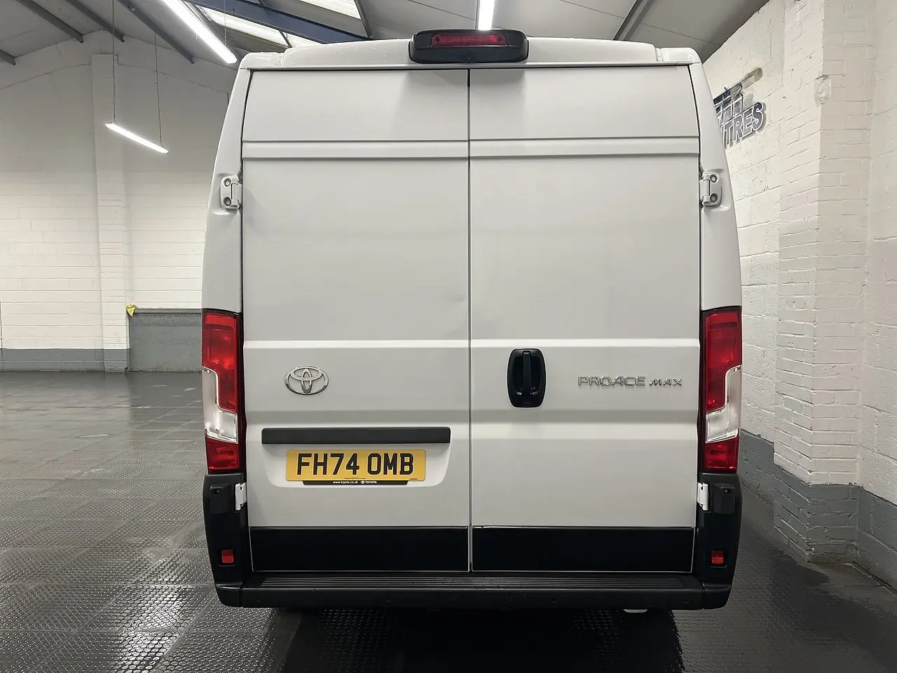 2025 Toyota Proace Max, photo 4