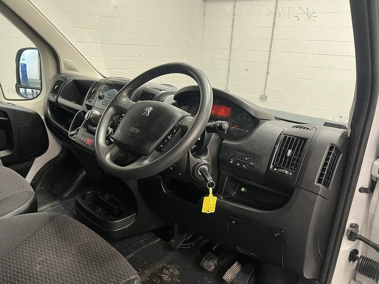 2021 Peugeot Boxer, photo 6