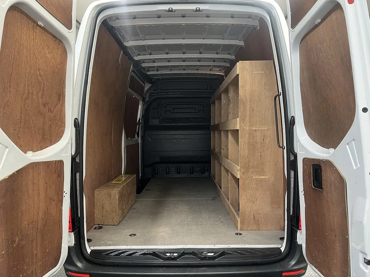 2023 Mercedes-Benz Sprinter, photo 3