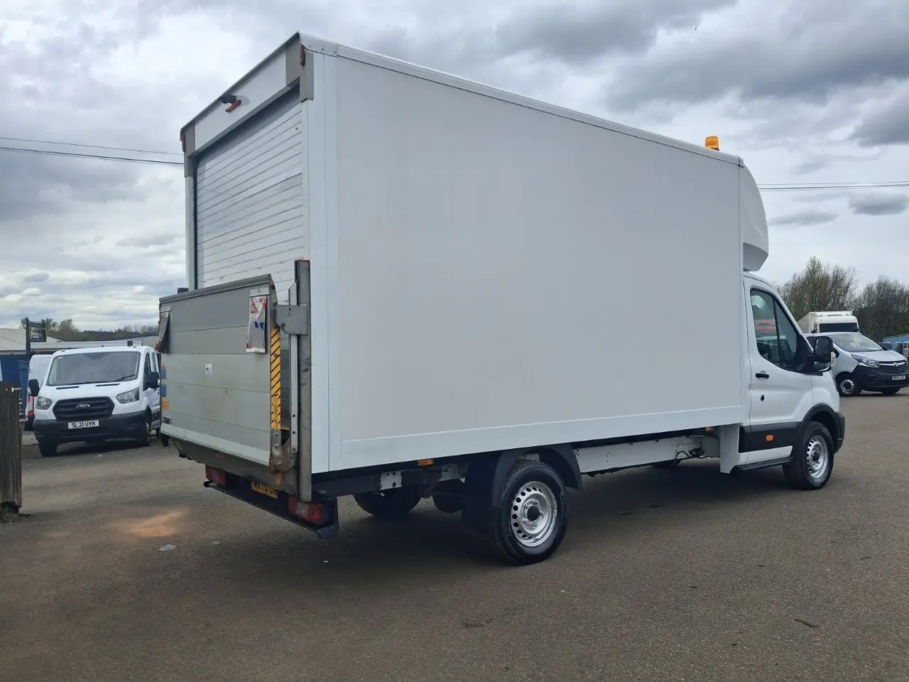 2020 Ford Transit, photo 2