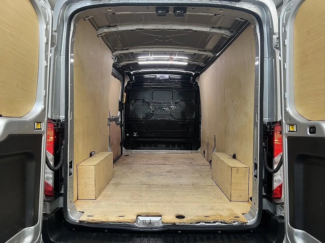 2024 Ford Transit, photo 3