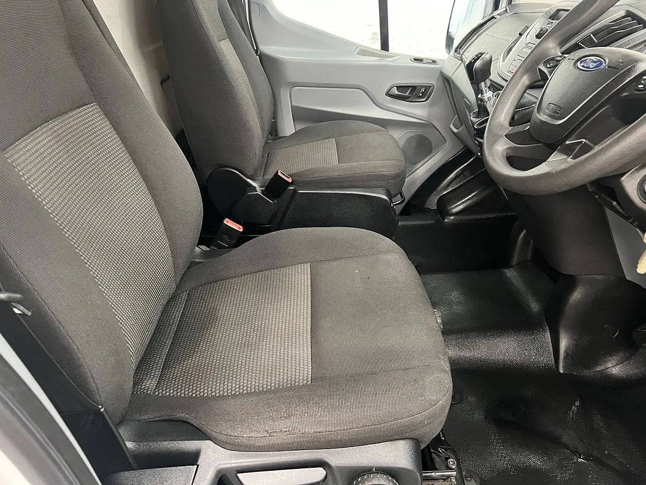 2019 Ford Transit, photo 6